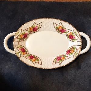 Royal Albert basket weave plate/tray “Old Country Roses “
